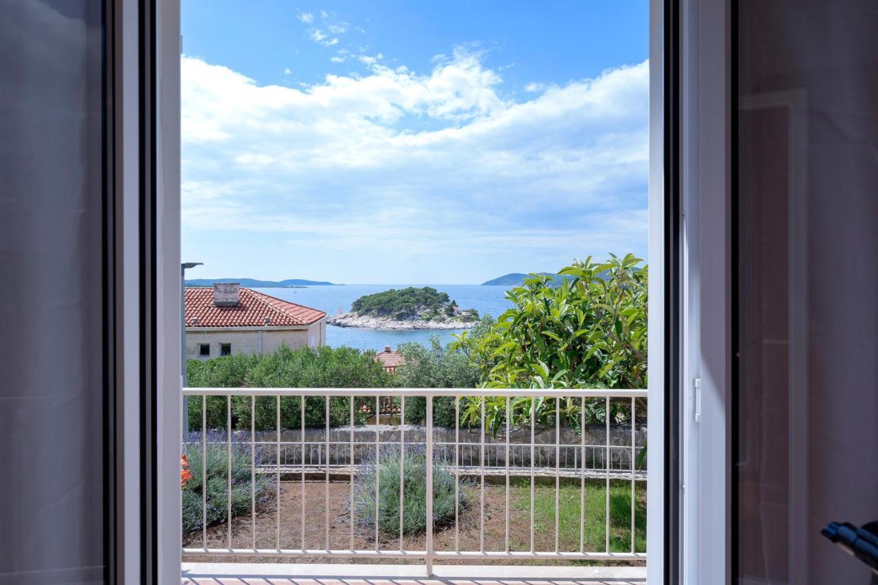 Rinada - Zf Hvar Hvar Town Eksteriør billede